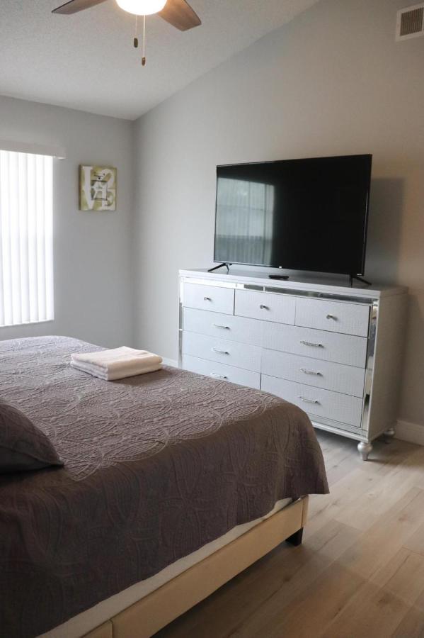 Grand Executive 3Br Condo Apartment Near Disney Parks Kissimmee Eksteriør bilde